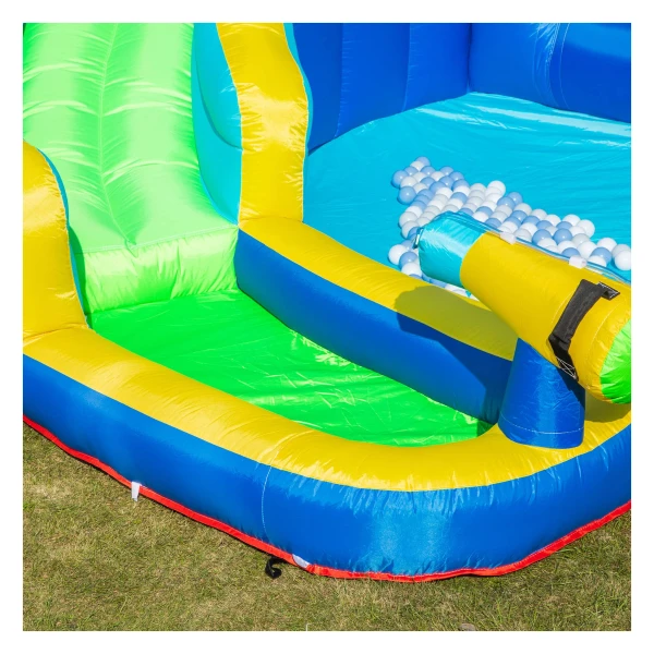 COSTWAY Springkasteel met glijbaan, 2 basketbalmanden, 4 bokszakken & ringwerpspel, 2 ballen en handpomp inbegrepen, outdoor-springslot voor kinderen, 420 x 310 x 260 cm