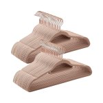 Coat hangers fluwelen set van 50 beugels, niet-slip, kleine tie balk, 360 ° roteerbare haak, 0,5 cm dik, ruimtebesparend, 43,5 cm lang, voor jassen, broeken, roségouden licht bruin