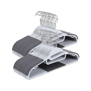 Plastic kledinghangerset van 50 U-vormige opening Niet-slipruimte bespaard 0,6 cm dik 41,5 cm breed 360 ° Roterende haak lichtgrijs