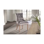 Eetkamerstoel 'Bristol' Fluweel Beige, poten antiek geborsteld, Poten exotisch hout en bekleding 100% polyester